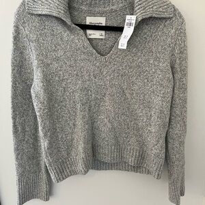 Abercrombie & Fitch Gray Women's Collared Sweater